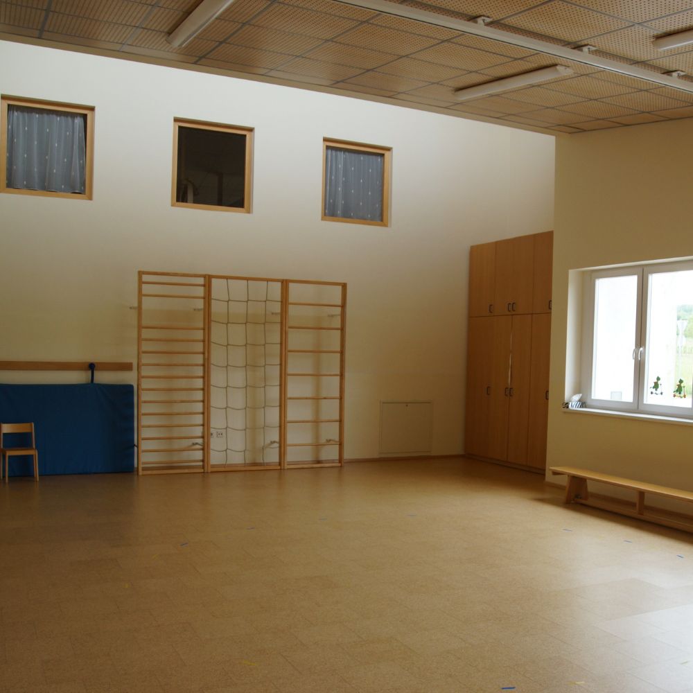 turnsaal kinderkrippe kindergarten